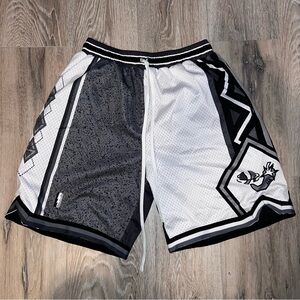 Trillest and Sole Supremacy mens basketball shorts size.XL